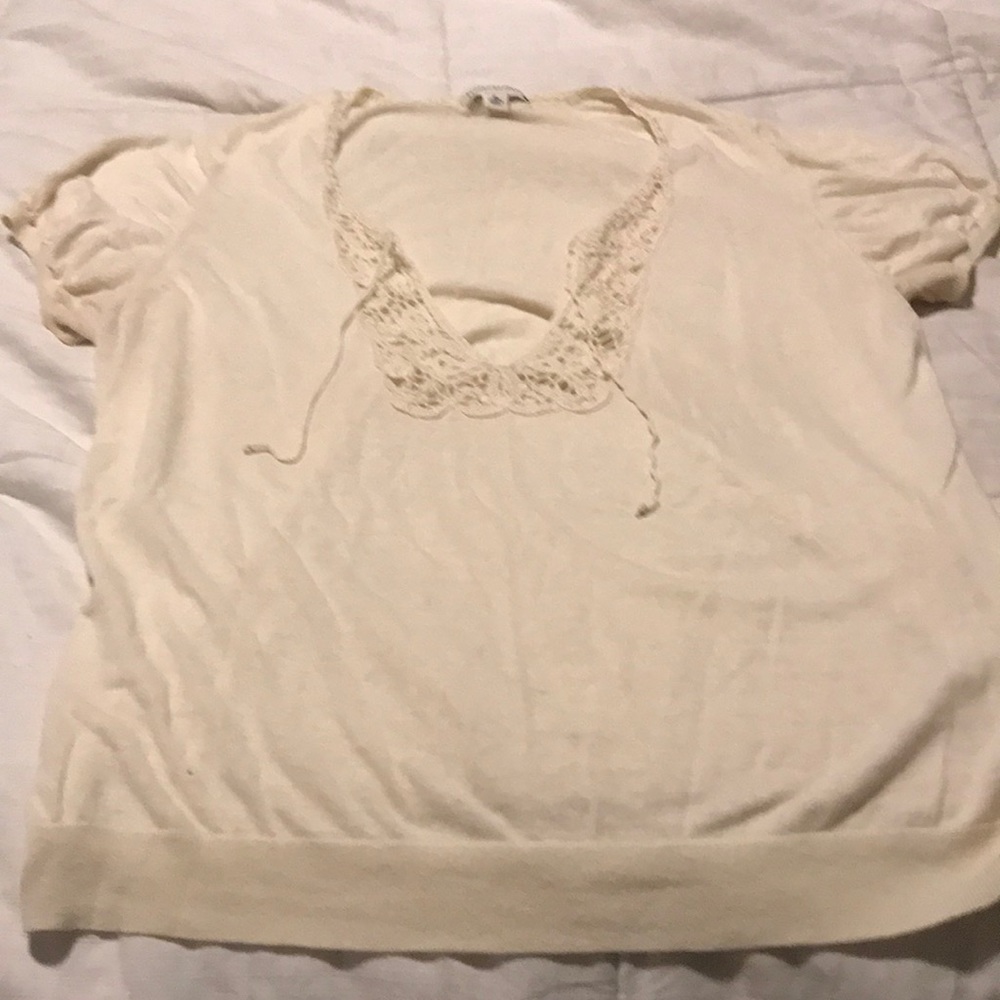 Banana Republic cream short sleeved sweater